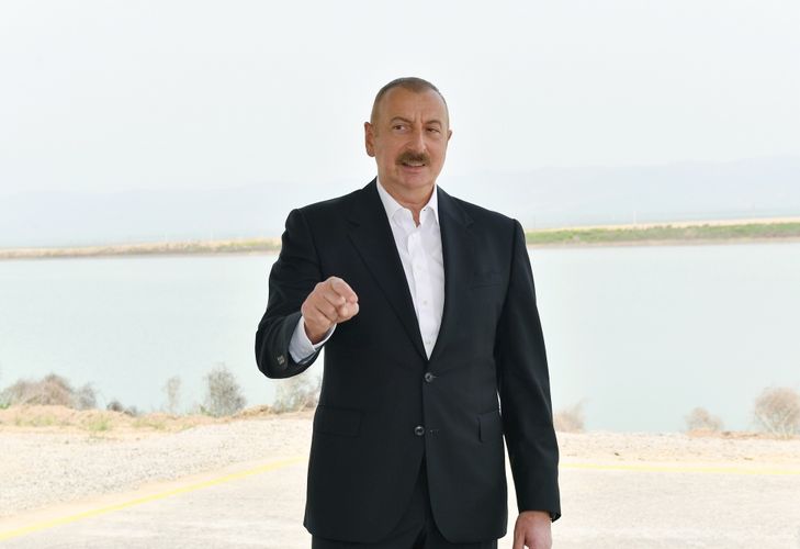 Президент Азербайджана: Уже в следующем году первая группа бывших переселенцев вернется на родные земли - ВИДЕО