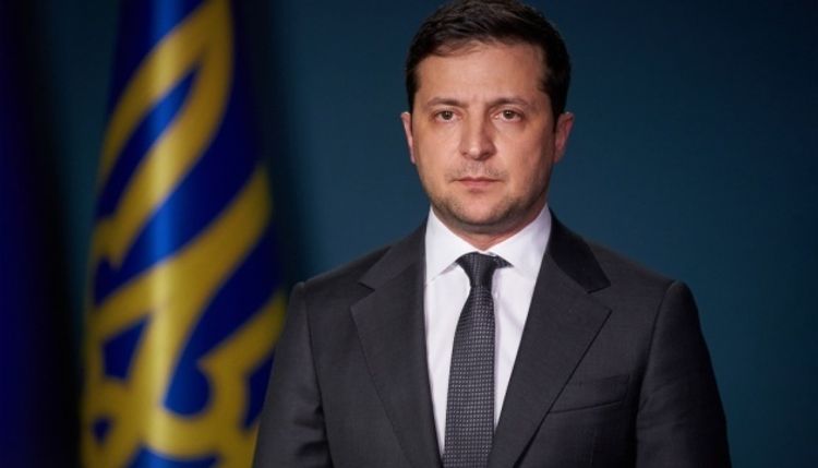 Ukraine leader signs law to call up reservists for military service