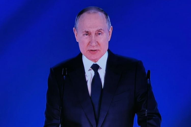 Началось обращение Путина к Федеральному собранию – ФОТО