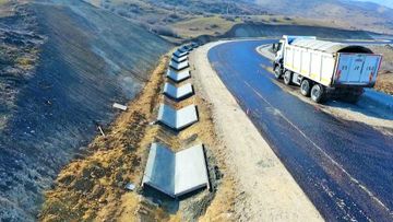 Ucar, Zərdab, Ağcabədi, Yevlax və Şəkinin kənd yolları yenidən qurulur - FOTO