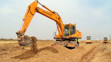 Ucar, Zərdab, Ağcabədi, Yevlax və Şəkinin kənd yolları yenidən qurulur - FOTO
