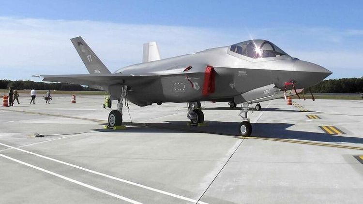 US excludes Turkey from F-35 program