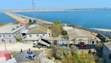 Nərimanov rayonunda Şahmar Ələkbərov küçəsi təmir olunur - FOTO