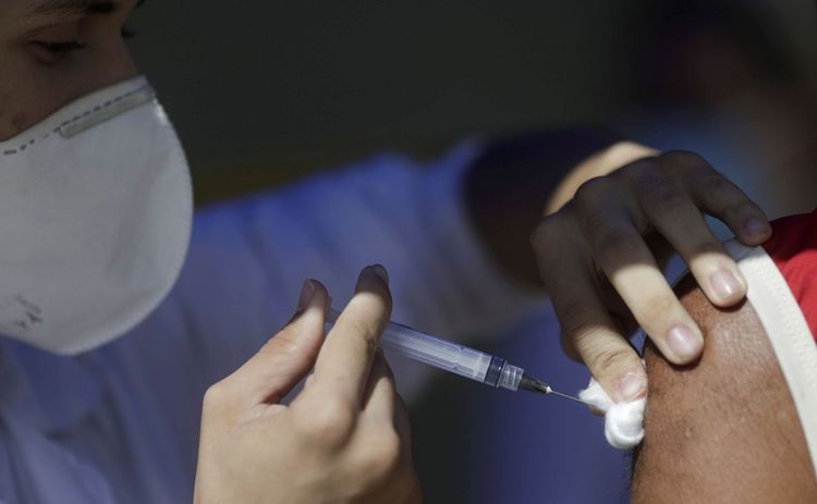 Brazil’s COVID-19 vaccination program at risk due to 2nd dose no-shows