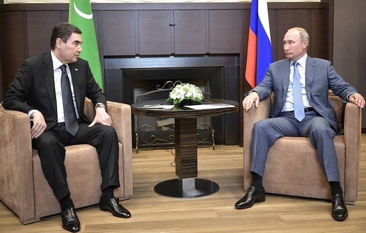 Putin and Berdimuhamedov discuss preparations for 6th Caspian Summit