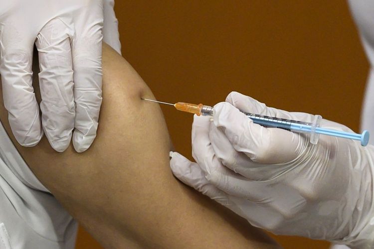Japan to open mass vaccination centre in Tokyo