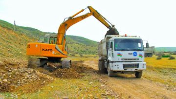İsmayıllıda avtomobil yolu yenidən qurulur - FOTO