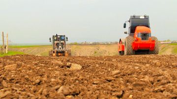 İsmayıllıda avtomobil yolu yenidən qurulur - FOTO