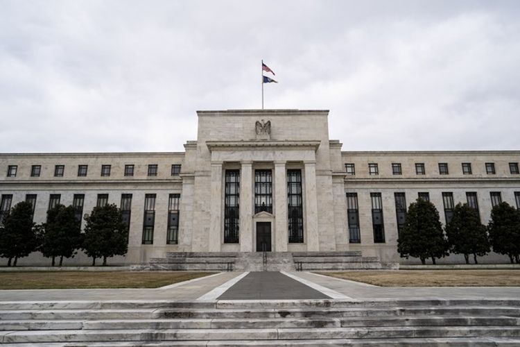 ФРС США сохранила базовую ставку на уровне 0-0,25 процентов годовых
