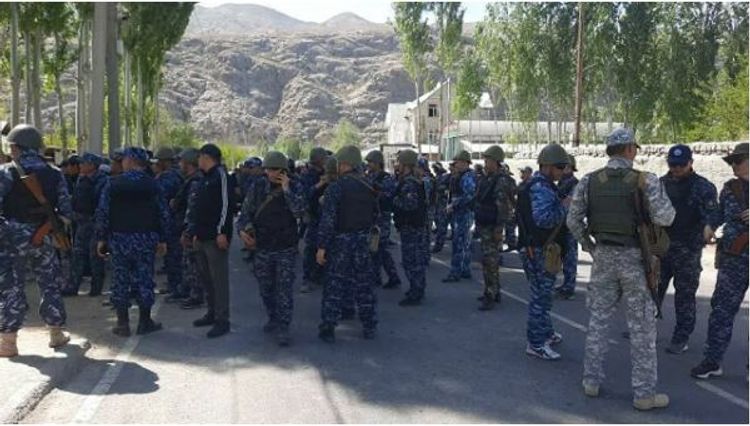 Кыргызстан и Таджикистан решили отвести войска от госграницы