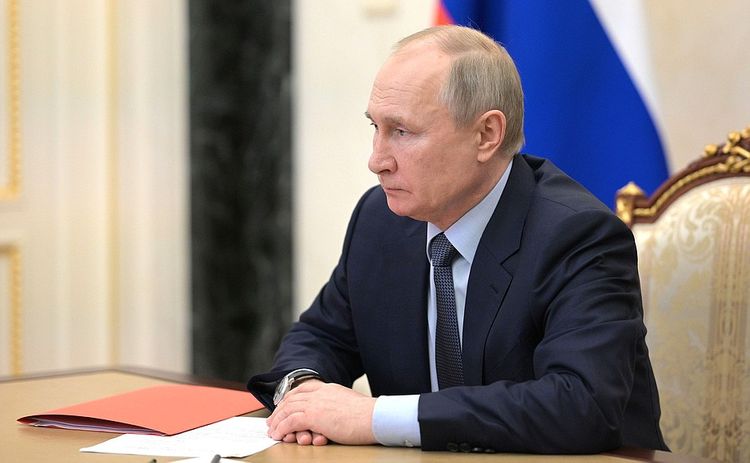Путин обсудил с членами Совбеза РФ ситуацию в Каспийском регионе