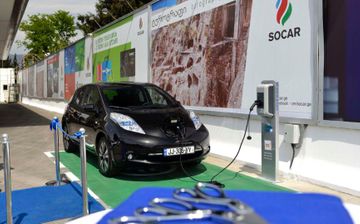 SOCAR Gürcüstandakı YDM-ləri günəş enerjisi ilə təmin edir - FOTO