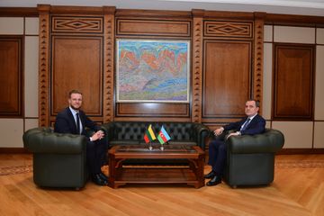 Bakıda Azərbaycan və Litva XİN başçılarının görüşü keçirilib - YENİLƏNİB-1