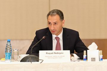 “Təhsil, innovasiyalar və iqtisadiyyat” mövzusunda panel müzakirəsi keçirilib - FOTO