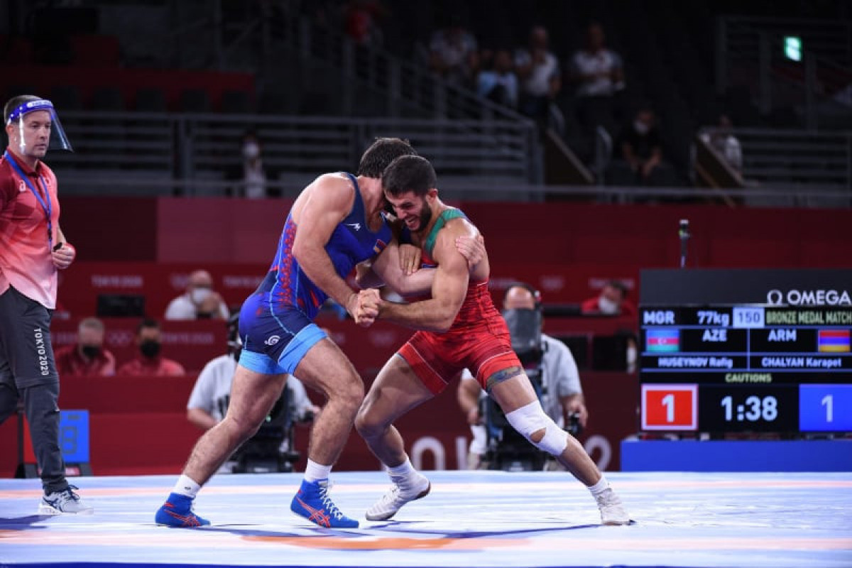 Токио-2020: Азербайджанский борец, победив армянина, завоевал медаль