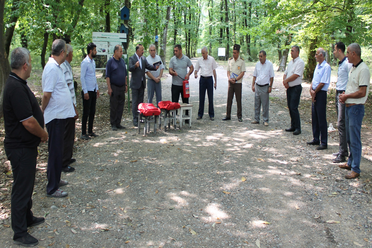 Hirkan Milli Parkında yanğın təhlükəsizliyi ilə bağlı maarifləndirmə tədbiri tədbiri keçirib