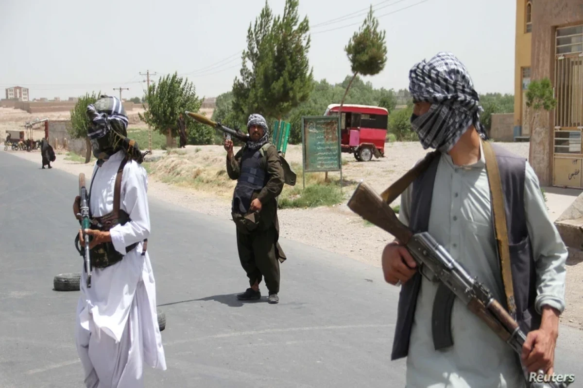 Əfqanıstanda daha iki əyalət “Taliban” Hərəkatının nəzarətinə keçib