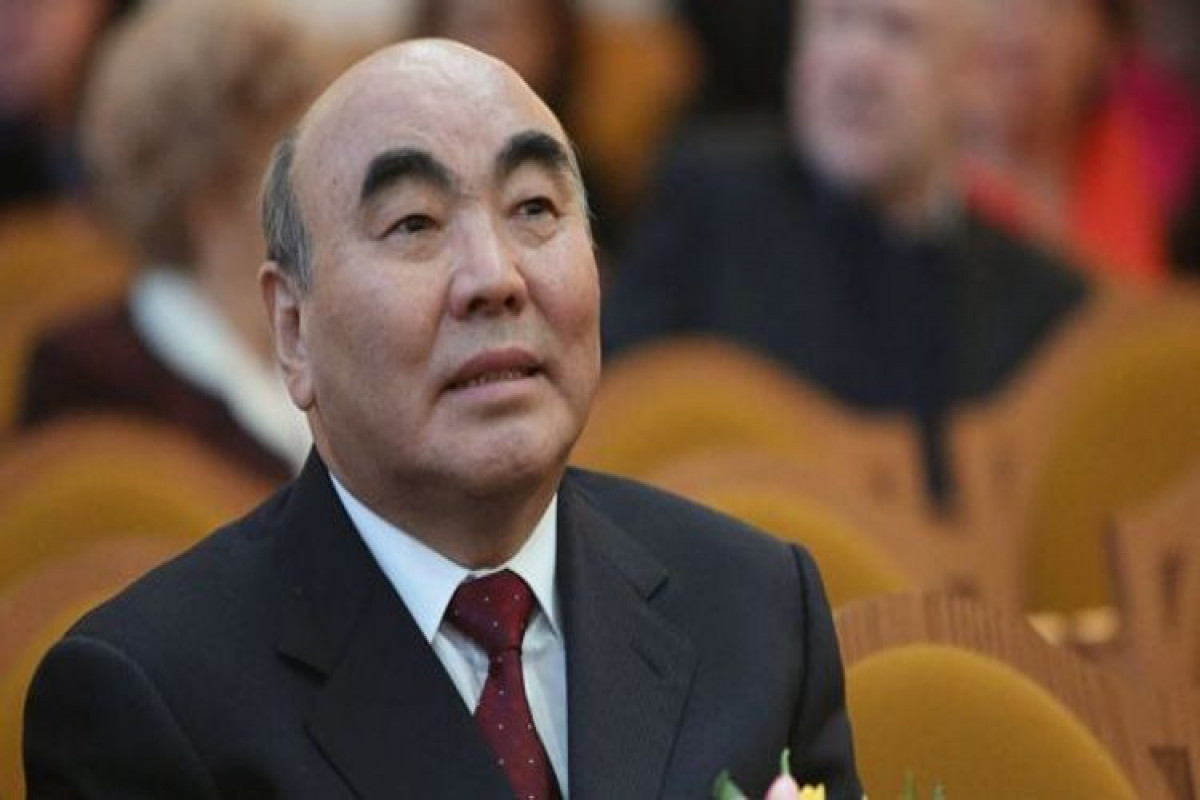 Əsgər Akayev, Qırğızıstanın sabiq prezidenti