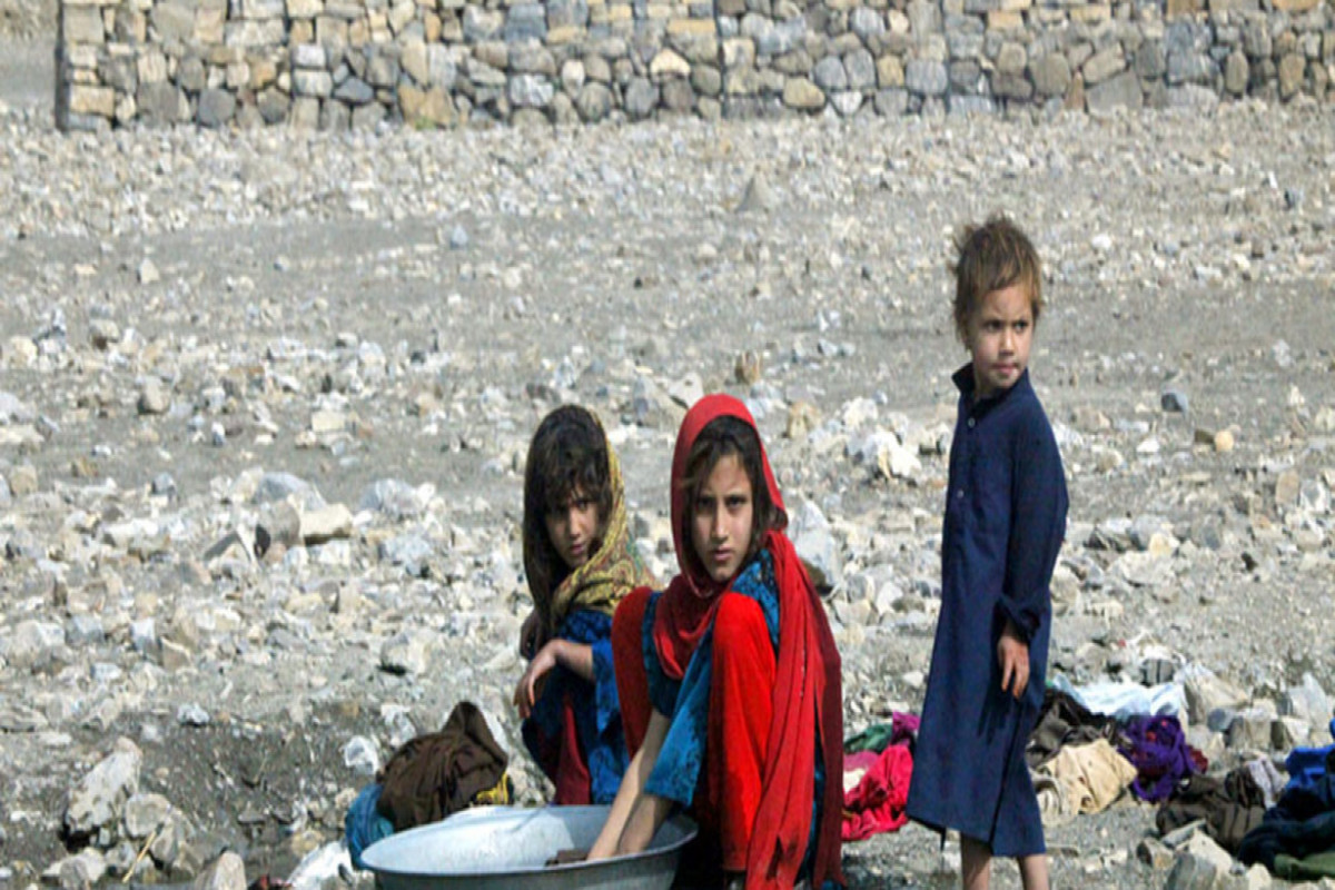 Son üç gündə Əfqanıstanda "Taliban"la döyüşlərdə 27 uşaq öldüb