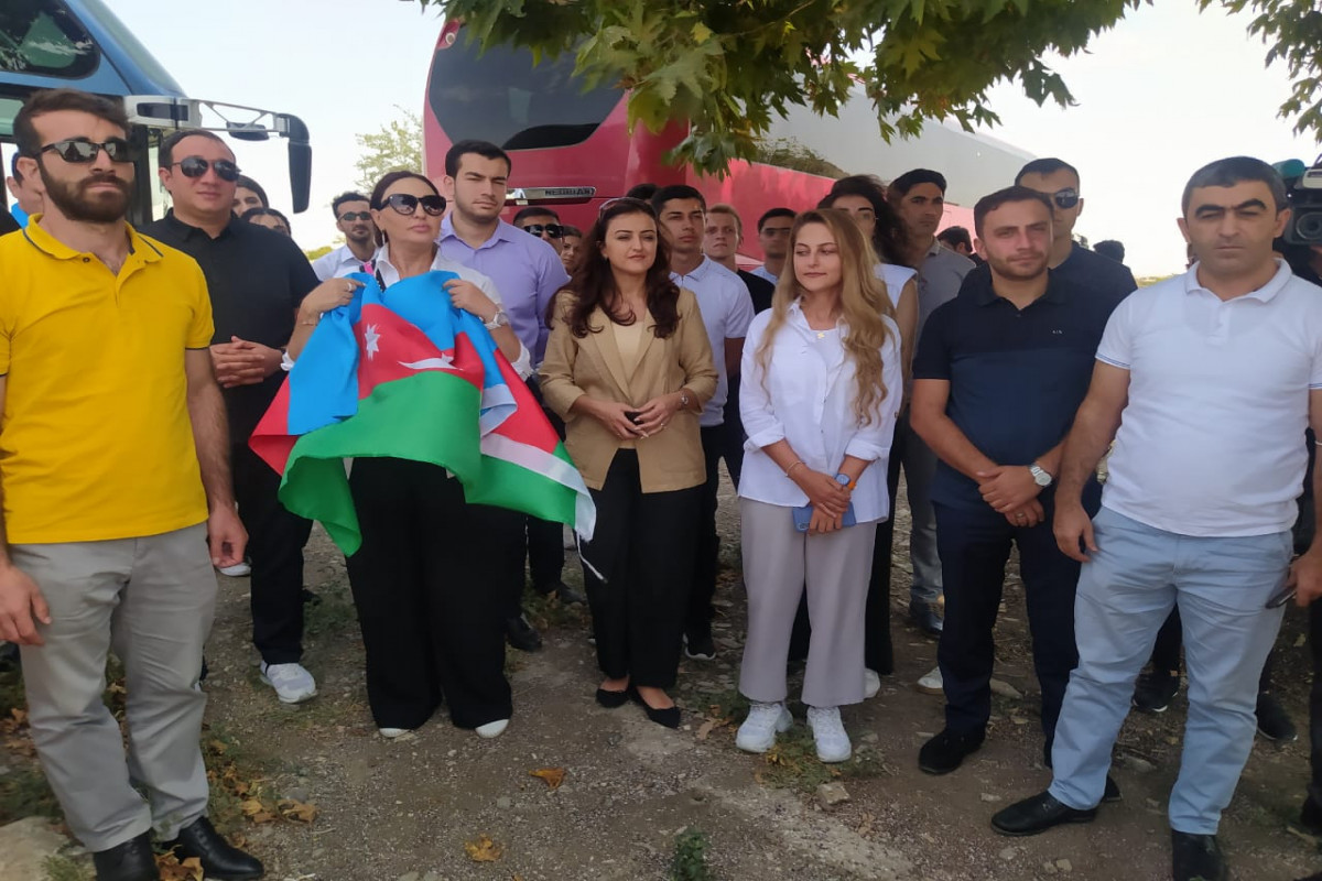 Gənclər təşkilatlarının Ağdama səfəri başlayıb