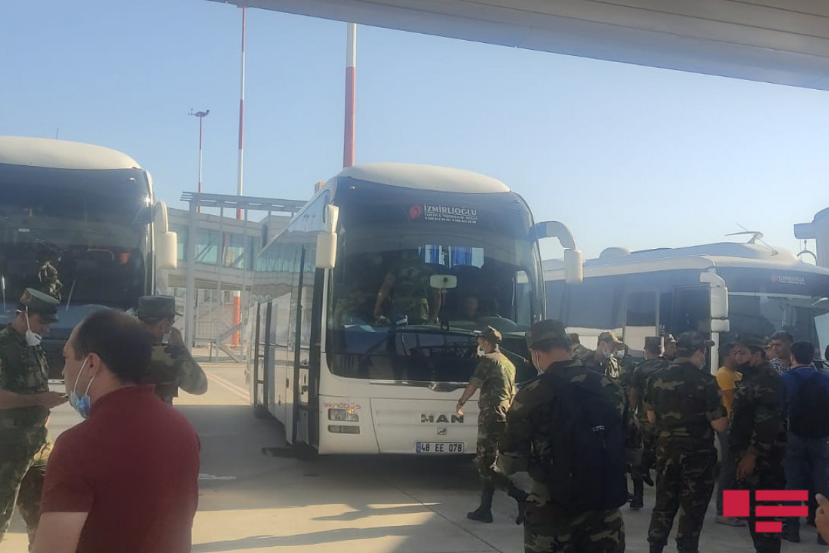 Yanğınların söndürülməsi üçün Türkiyəyə göndərilmiş FHN əməkdaşları Azərbaycana qayıdır