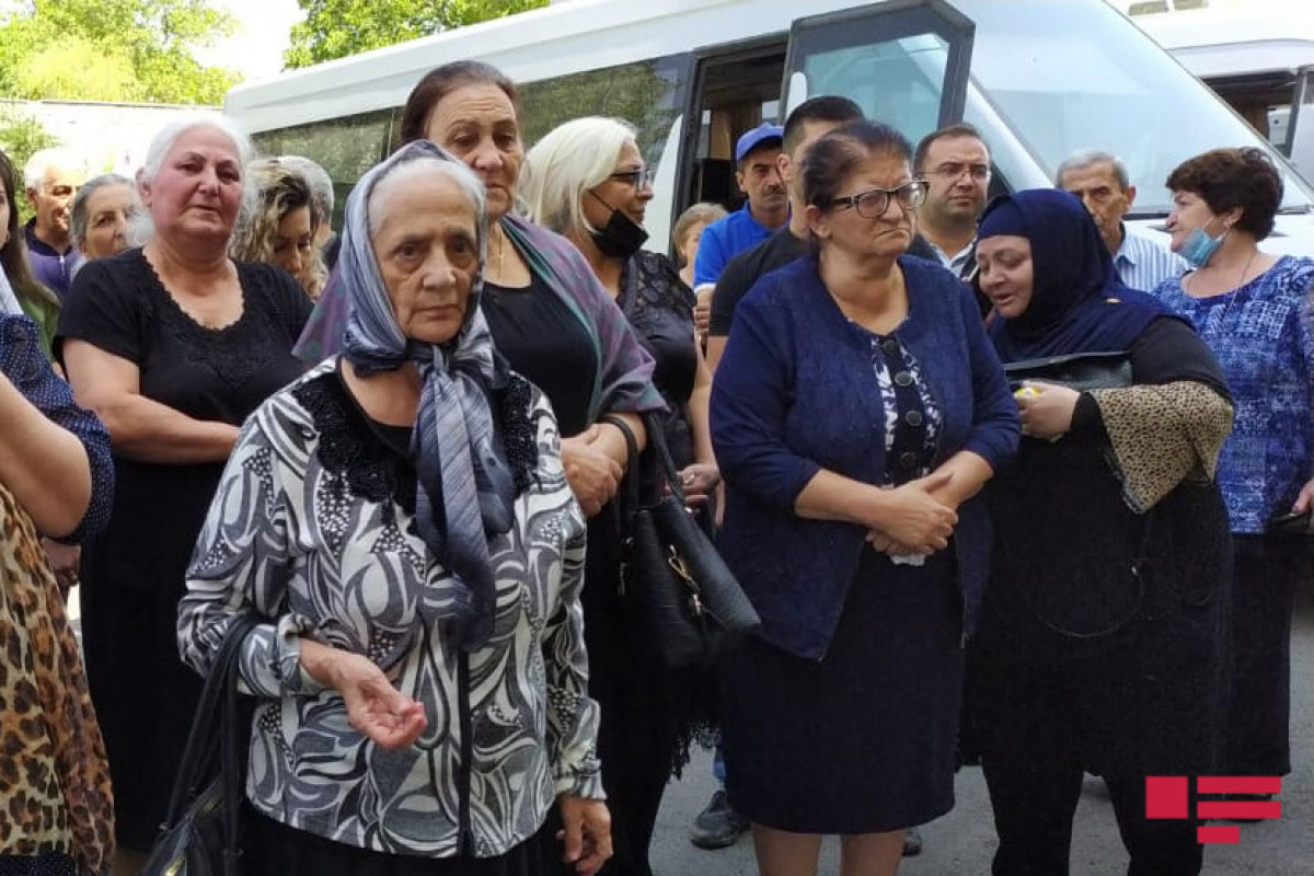 Bir qrup Şuşa sakininin Şuşa şəhərinə səfəri