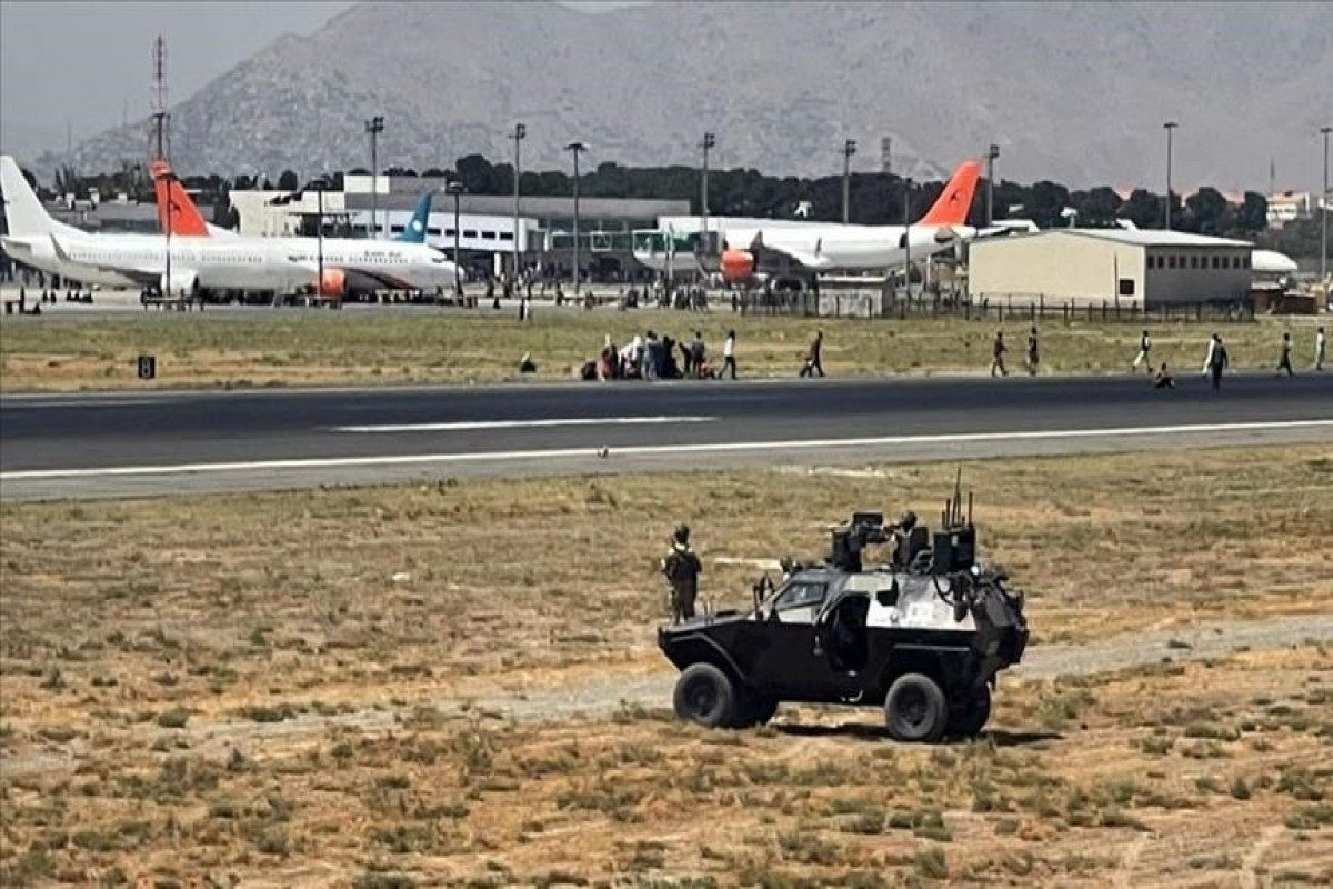 США эвакуировали из аэропорта Кабула около 7 тыс. человек