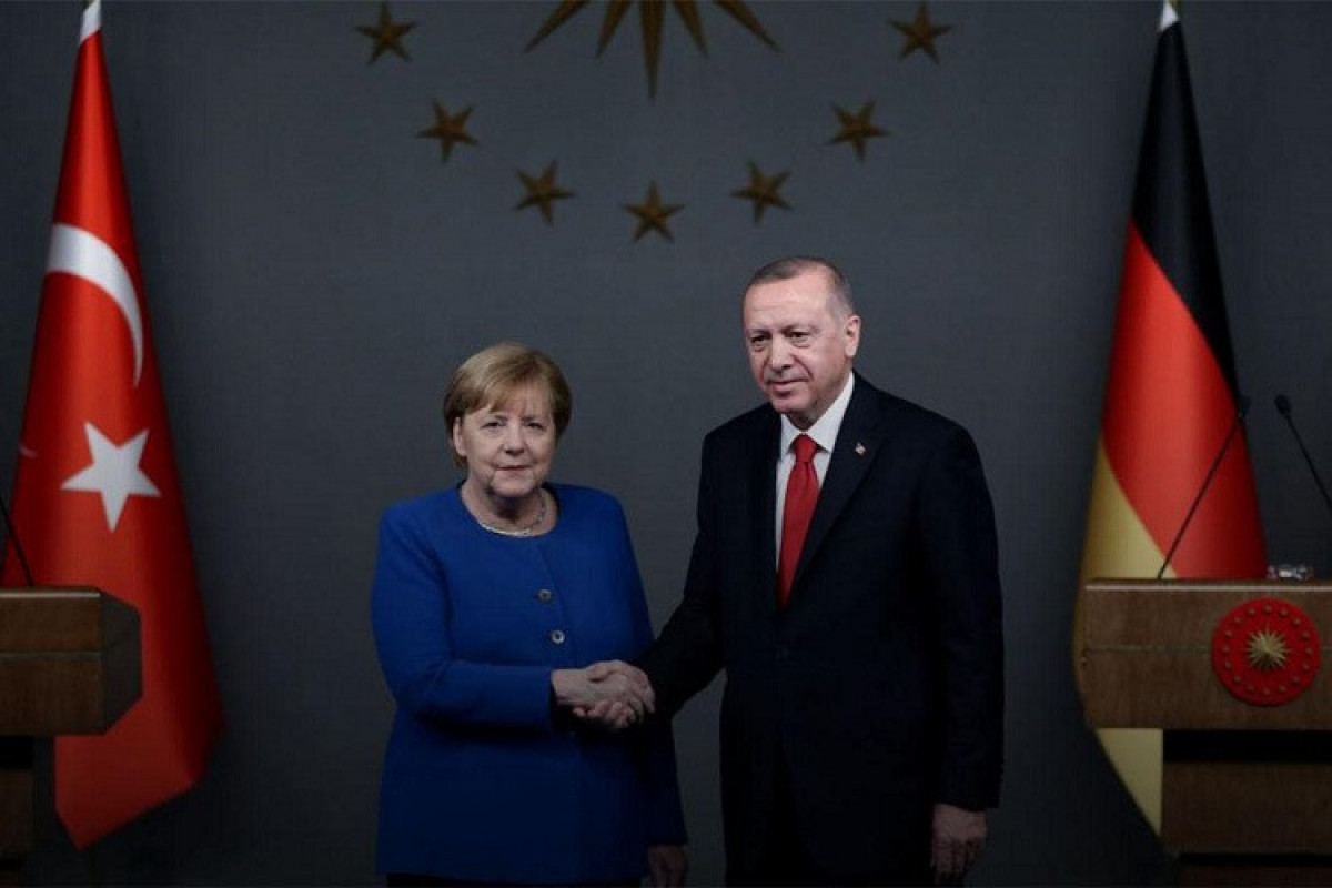Almaniya kansleri Angela Merkel və Türkiyə Prezidenti Rəcəb Tayyib Ərdoğan