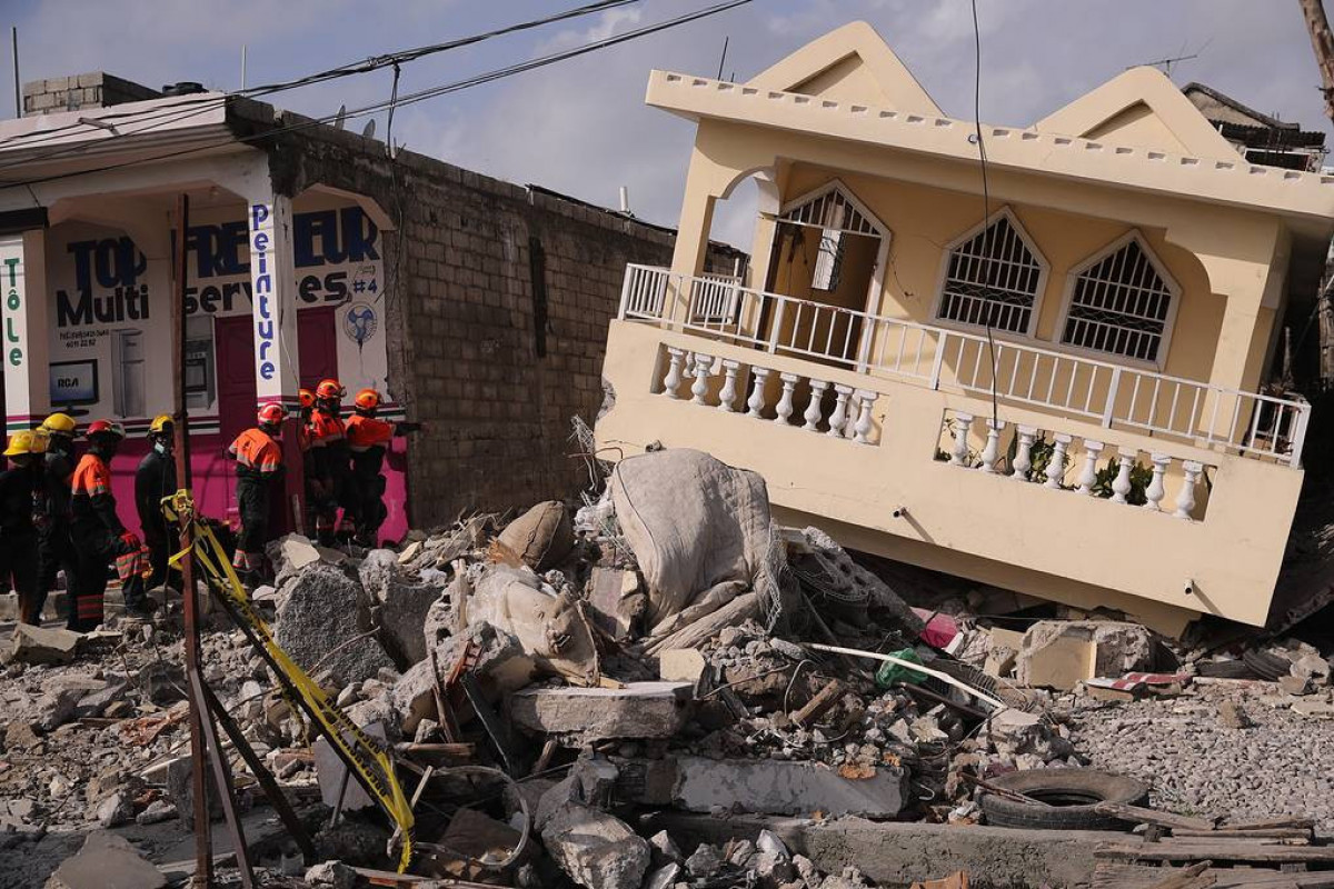 Число погибших в результате землетрясения в Гаити возросло до 2 207
