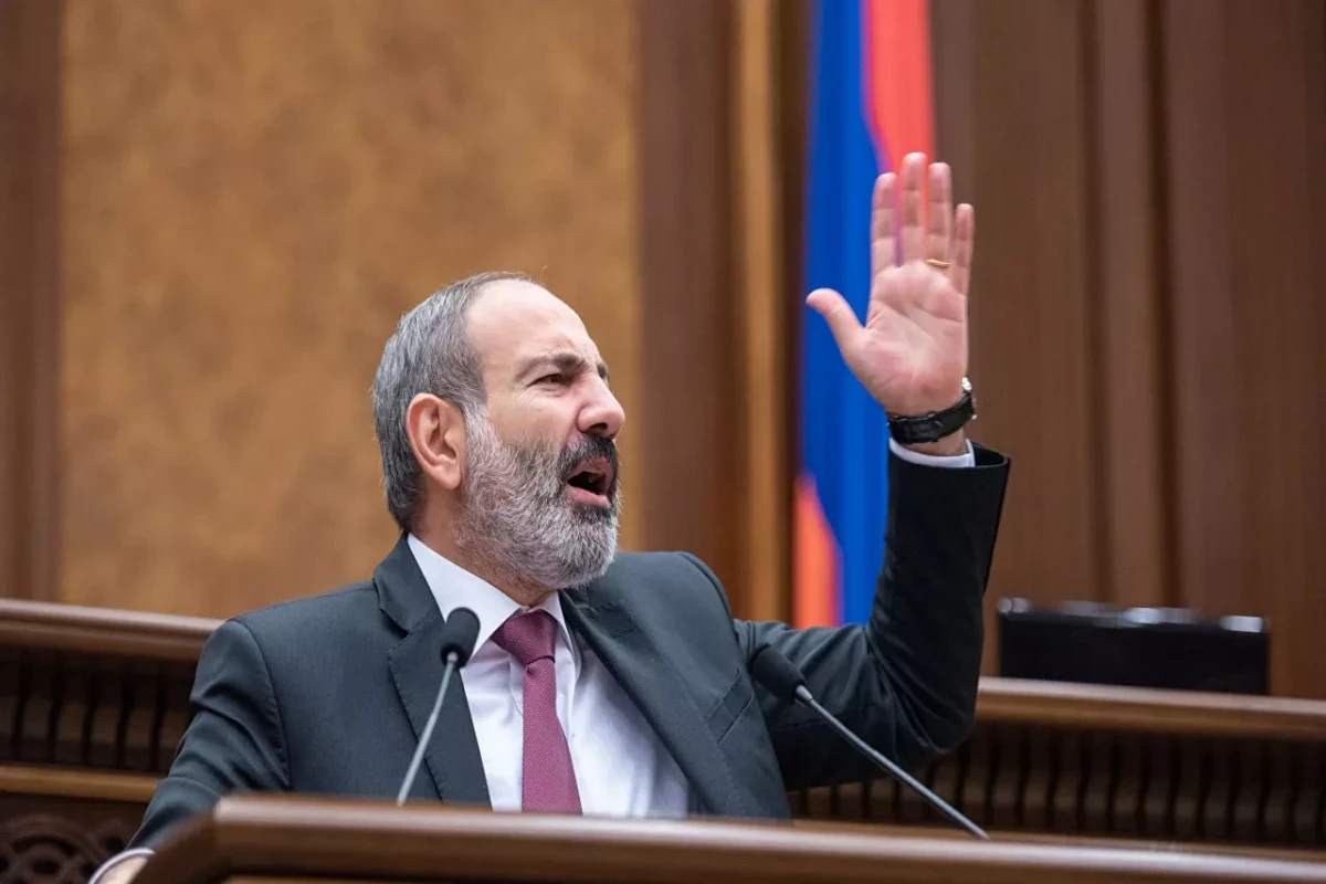 В Армении охрана силой вывела депутата из зала-ВИДЕО 