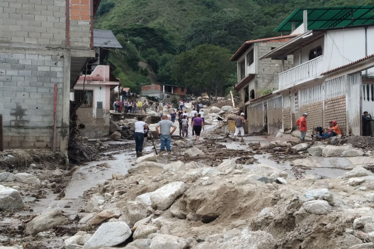 Death toll rises to 16 in western Venezuela floods