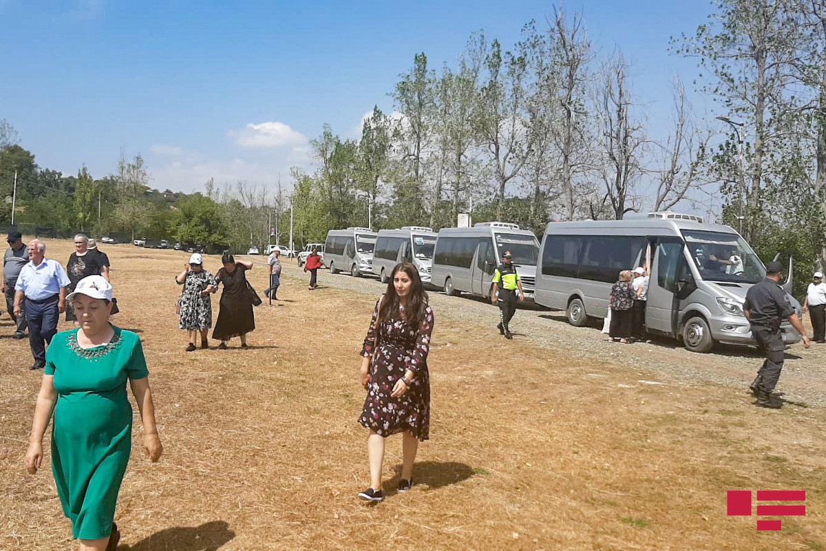 A group of Shusha residents, who traveled to native city, visits Jidir Duzu Plain-PHOTO 
