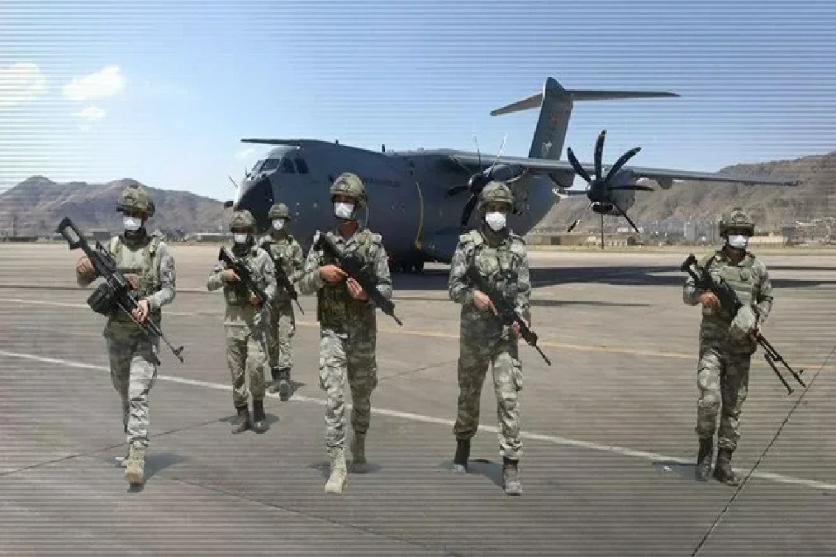 Первая группа турецких военных вернулась в страну из Афганистана