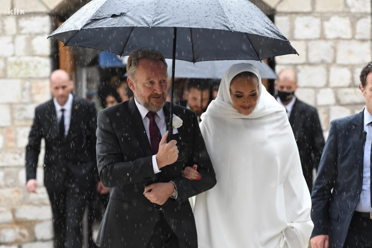 Эрдоган выступил свидетелем на свадьбе дочери лидера боснийских мусульман-ФОТО 