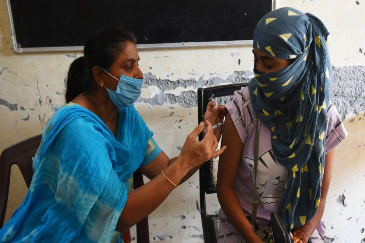 India administers more than 10 million jabs in one day
