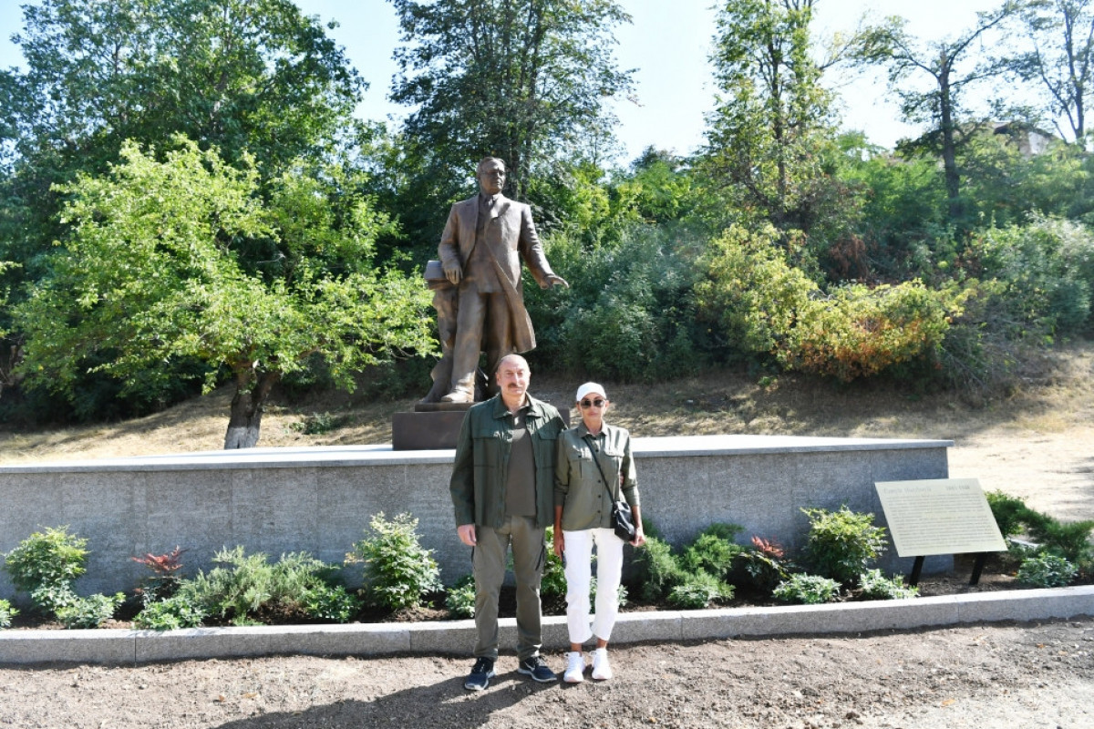 Ильхам Алиев, открытие в Шуше памятника Узеиру Гаджибейли