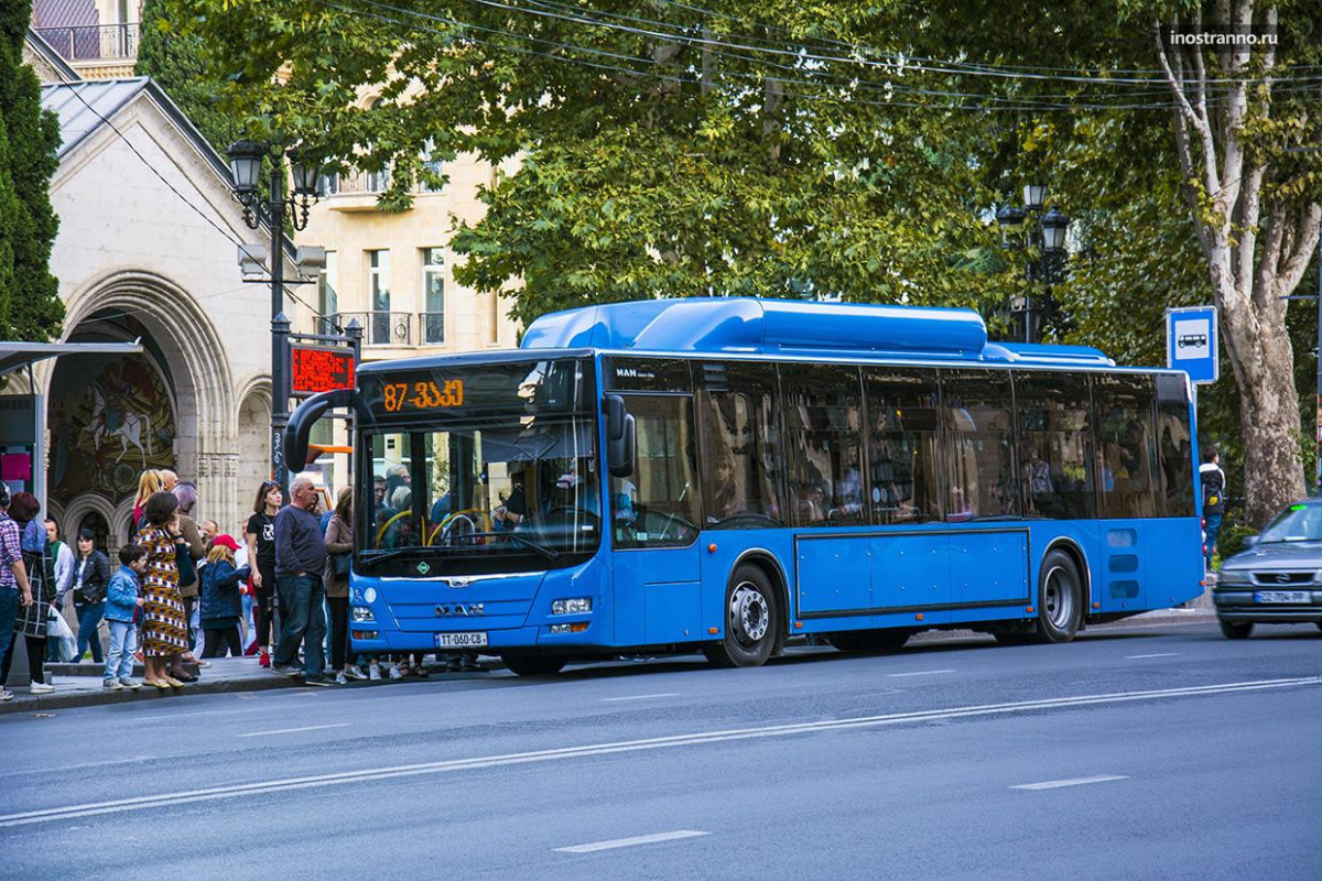 В Грузии продлили ограничения на работу общественного транспорта до 13 сентября