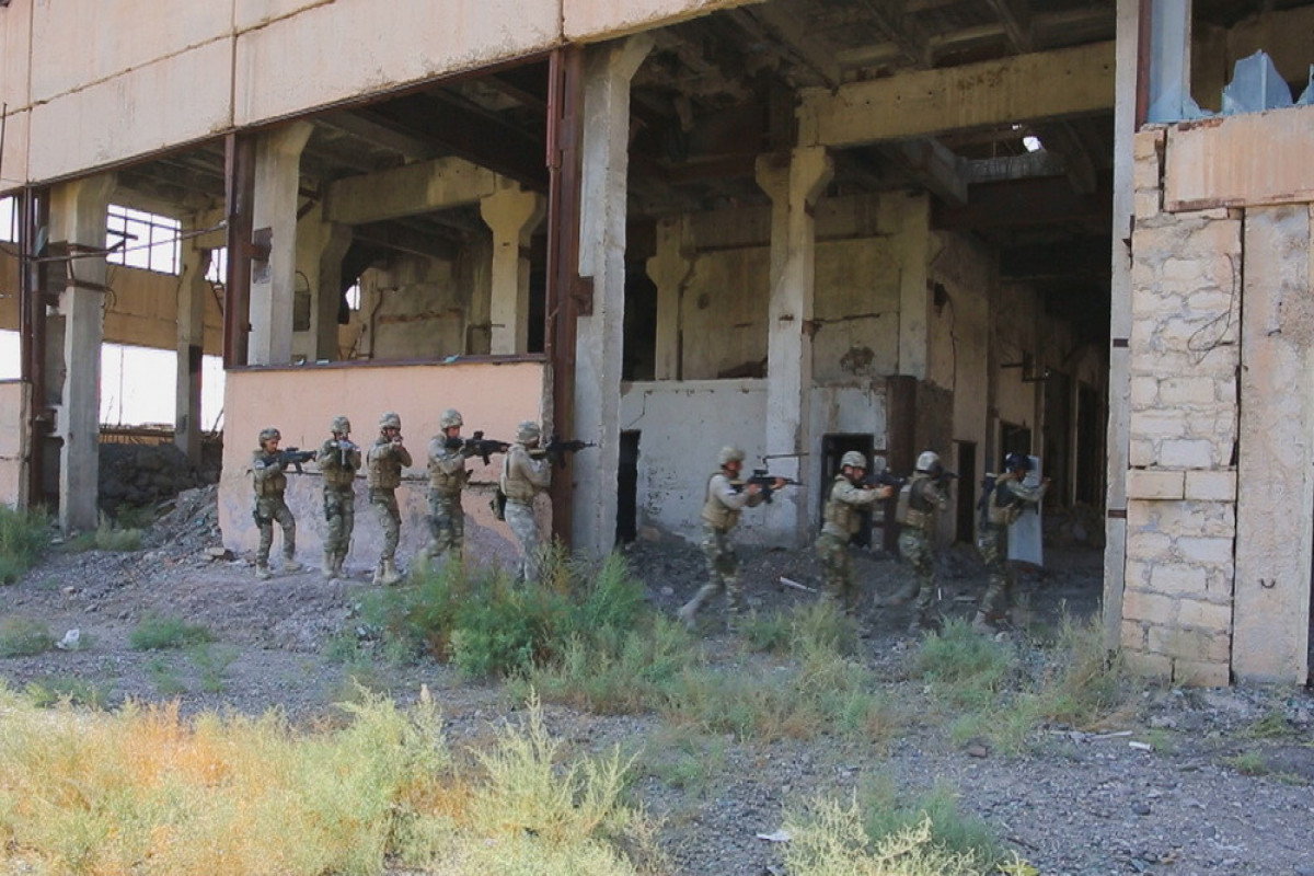 В спецподразделениях Отдельной общевойсковой армии проведены тактико-специальные учения