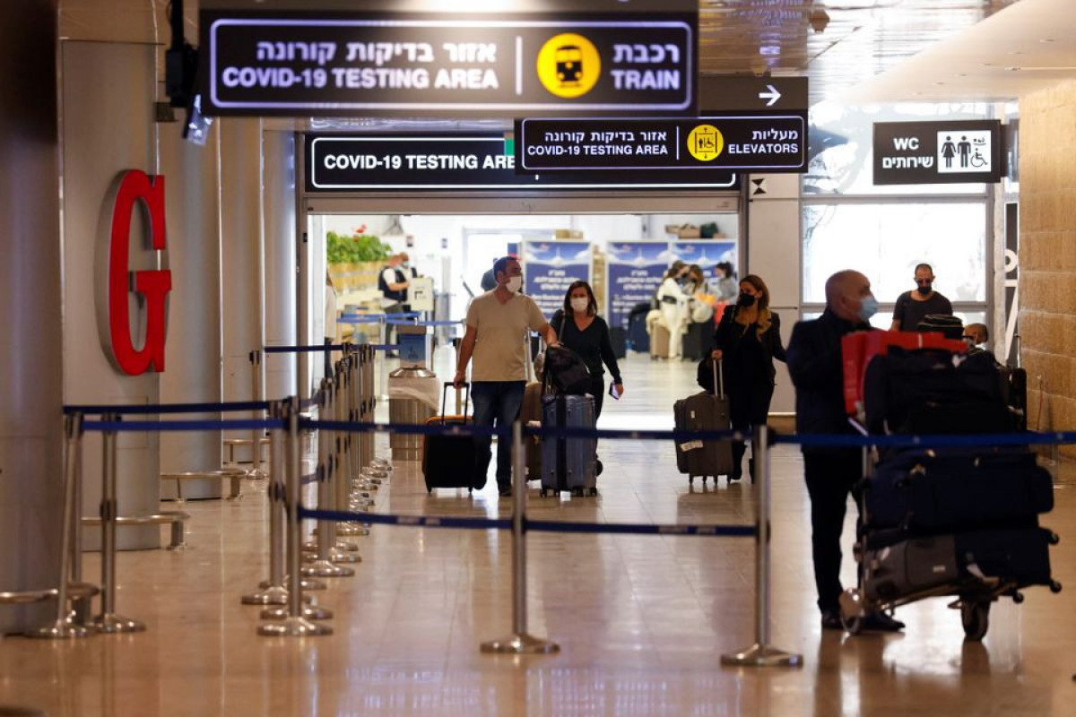 Israel halts disputed Omicron tracing through phone surveillance