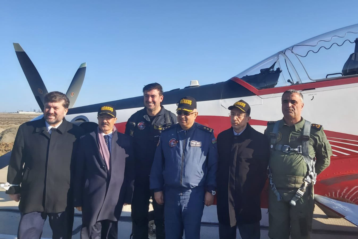 В Азербайджане прошли испытания  турецкого учебного самолета «Хуркуш 