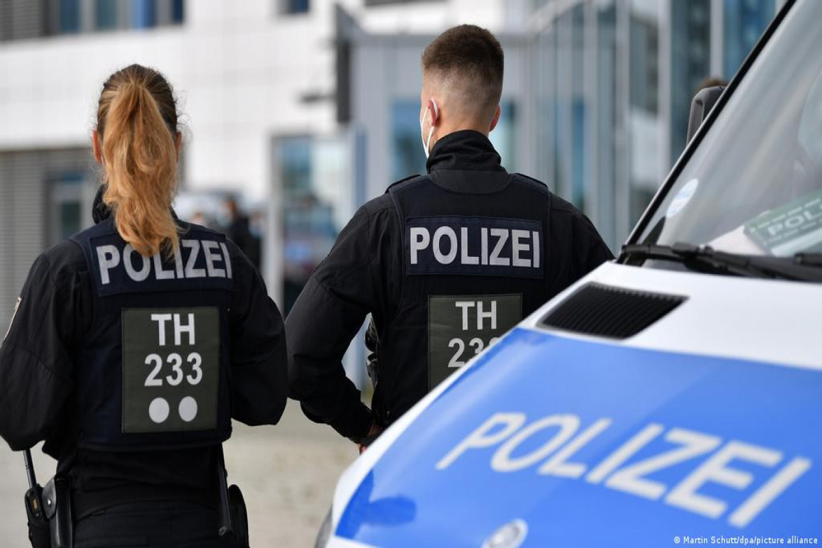5 bodies found in house just outside Berlin