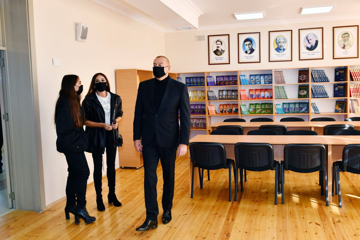 Президент ознакомился со школой, построенной Фондом Гейдара Алиева в селе I Нугеди Губинского района