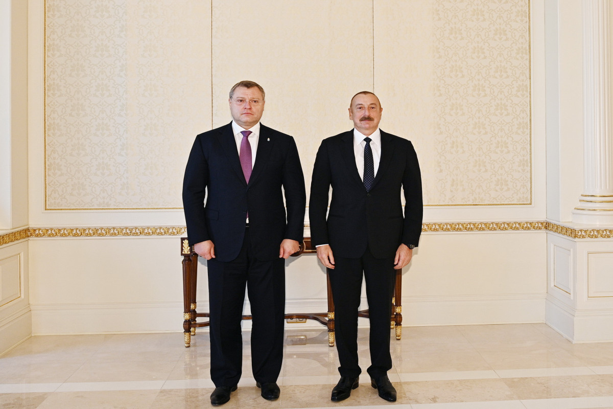Президент Ильхам Алиев принял губернатора Астраханской области РФ