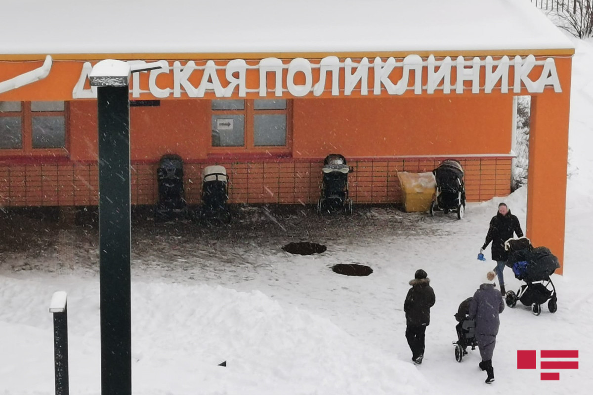 В Москве выпало много снега