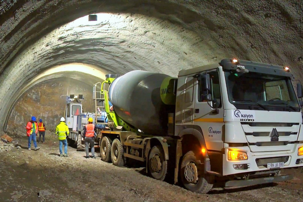 На автомобильной дороге Горадиз-Джабраил-Зангилан-Агбенд началось строительство туннелей