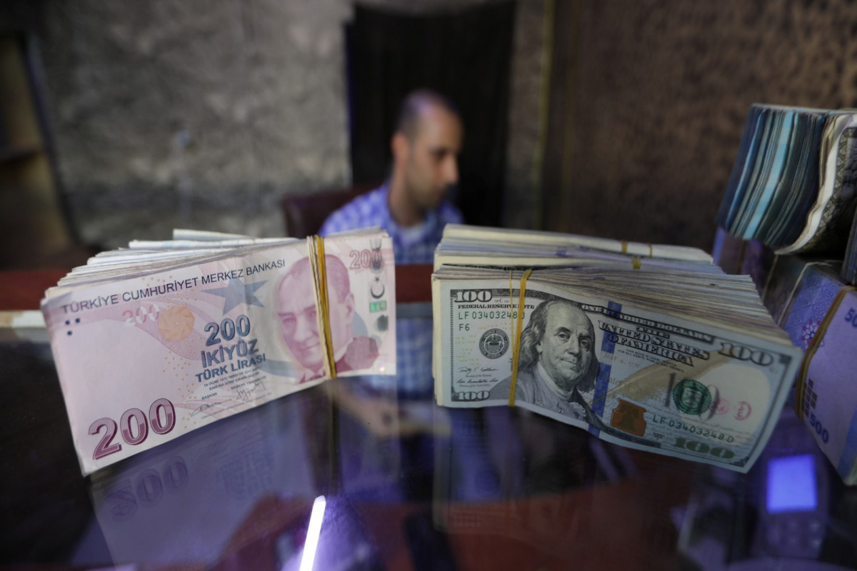 Azərbaycandan Türkiyəyə pul transfertləri kəskin artıb