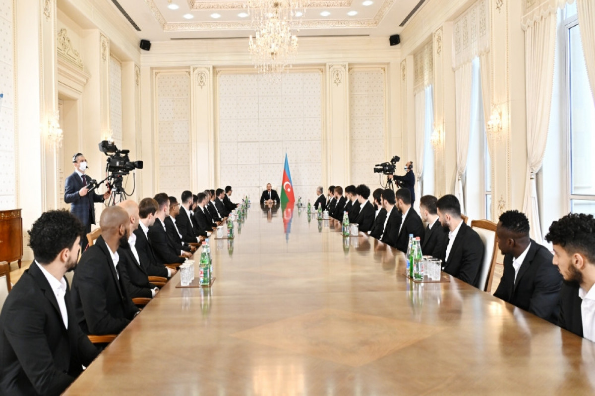 Azerbaijani President received members of Qarabag football club-UPDATED 