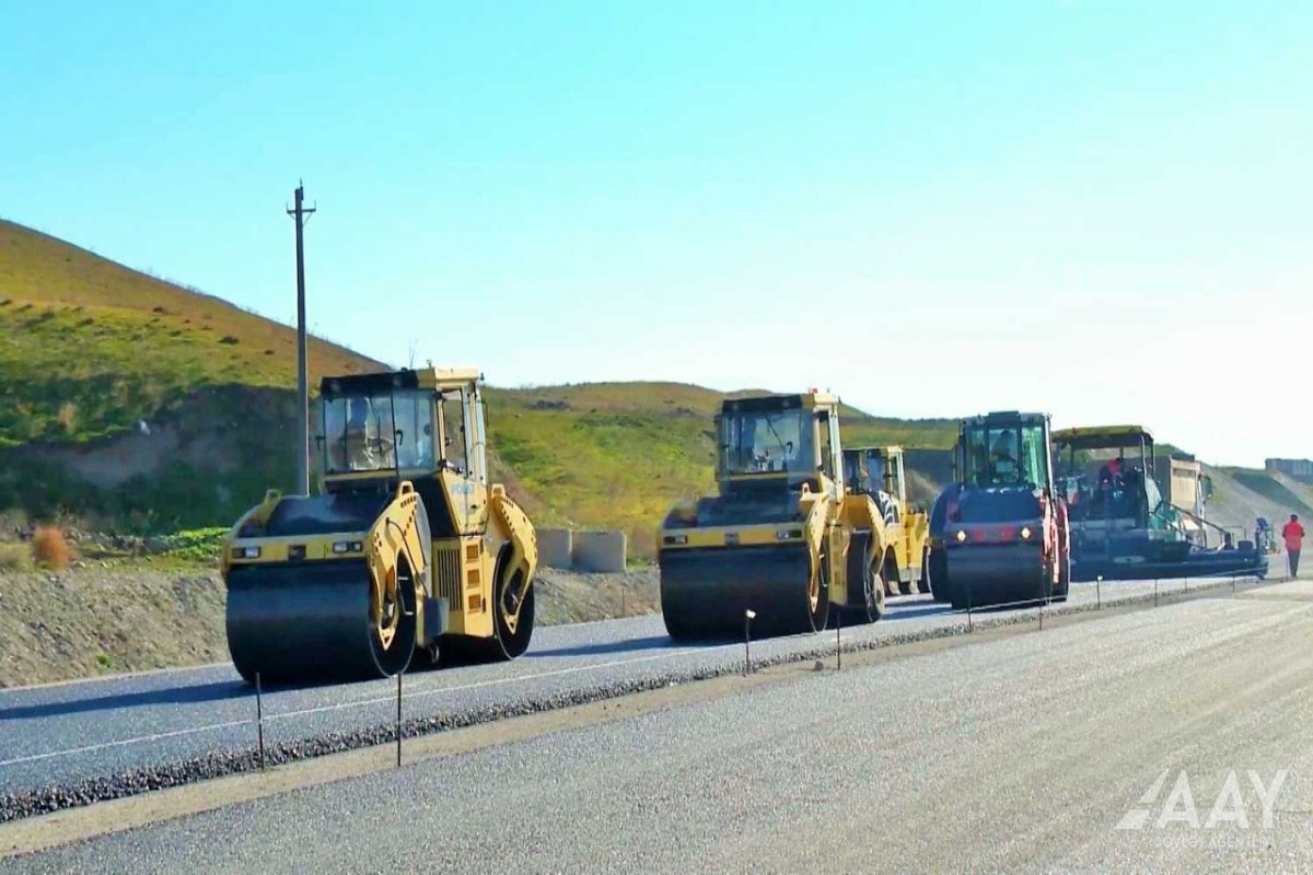 Xudafərin-Qubadlı-Laçın avtomobil yolunun asfaltlanması