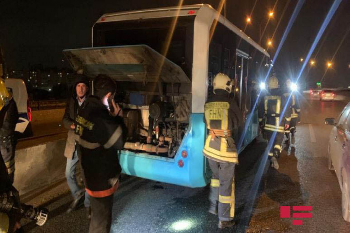 Bakıda sərnişin avtobusunda yanğın baş verib