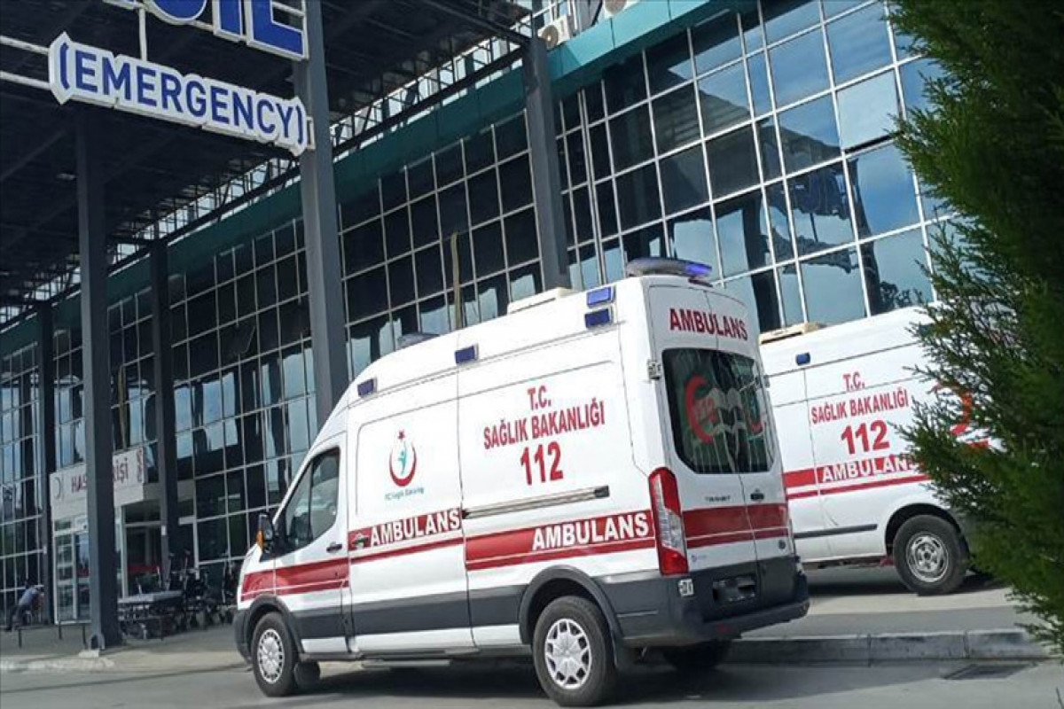 İstanbulda son bir ayda saxta spirtli içkidən 22 nəfər ölüb